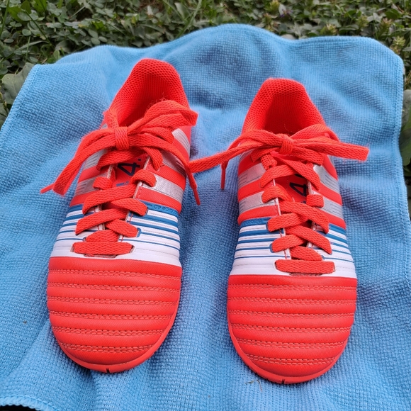 Adidas Nitrocharge 4.0 Boys Runners - Picture 2 of 6